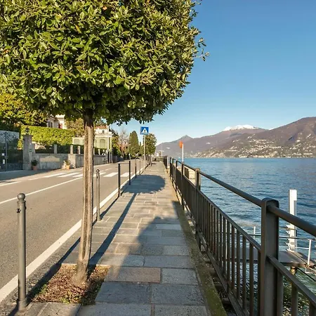 Apartment Rodrigo Lake Side Suites